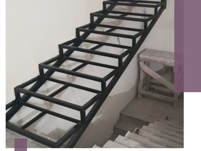 Демонтаж лестниц на металлокаркасе в Магнитогорске: быстрый вывоз и разбор