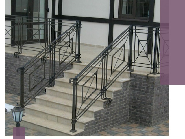 Перила для крыльца в Магнитогорске — монтаж, изготовление и установка