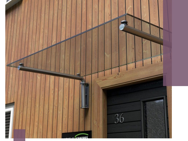 Стеклянные козырьки на входы и фасады в Магнитогорске