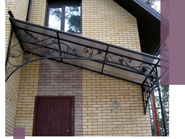 Односкатные козырьки из металла под ключ в Магнитогорске