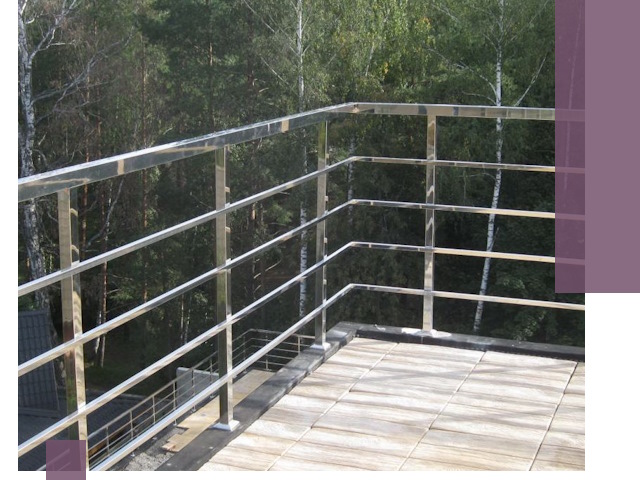 Парапеты из нержавеющей стали в Магнитогорске — изготовление и монтаж